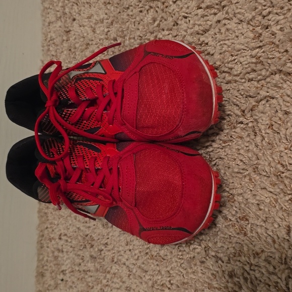 Health Men's Red and Black Cleats Size 12 - Picture 3 of 10